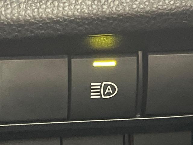 ノア S-Z 4WD 純正10.5型ナビ バックカメラ 後席モニター 両側電動スライド レーダークルーズコントロール ダブルエアコン ドライブレコーダー トヨタセーフティセンス Bluetooth シートヒーター(58枚目)