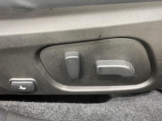 レヴォーグ 1.6STIスポーツアイサイト 4WD 純正ナビ バックカメラ サイドカメラ レーダークルコン 前席シートヒーター ブラインドスポットモニター LEDヘッド ビルシュタイン製ダンパー STI専用18インチアルミ ETC ドラレコ(46枚目)