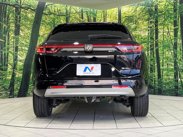 ヴェゼル ｅ：ＨＥＶ　Ｚ　４ＷＤ　純正９型ナビ　バックカメラ　ホンダセンシング　アダプティブクルコン　パワーバックドア　ステアリングヒーター　シートヒーター　ＥＴＣ　ドライブレコーダー　ワイヤレス充電　コーナーセンサー（16枚目）