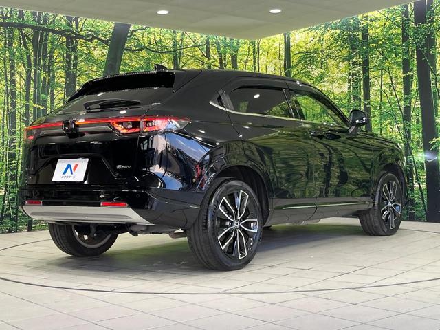 ヴェゼル ｅ：ＨＥＶ　Ｚ　４ＷＤ　純正９型ナビ　バックカメラ　ホンダセンシング　アダプティブクルコン　パワーバックドア　ステアリングヒーター　シートヒーター　ＥＴＣ　ドライブレコーダー　ワイヤレス充電　コーナーセンサー（18枚目）