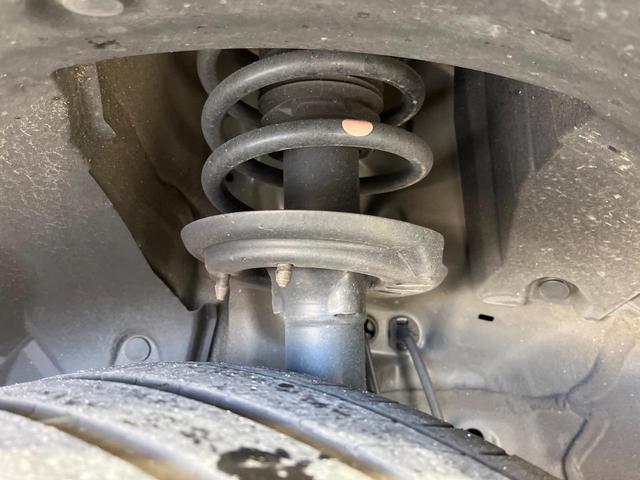 ヴェゼル ｅ：ＨＥＶ　Ｚ　４ＷＤ　純正９型ナビ　バックカメラ　ホンダセンシング　アダプティブクルコン　パワーバックドア　ステアリングヒーター　シートヒーター　ＥＴＣ　ドライブレコーダー　ワイヤレス充電　コーナーセンサー（24枚目）