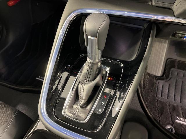 ヴェゼル ｅ：ＨＥＶ　Ｚ　４ＷＤ　純正９型ナビ　バックカメラ　ホンダセンシング　アダプティブクルコン　パワーバックドア　ステアリングヒーター　シートヒーター　ＥＴＣ　ドライブレコーダー　ワイヤレス充電　コーナーセンサー（25枚目）