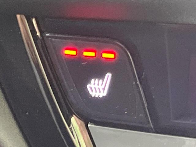 ヴェゼル ｅ：ＨＥＶ　Ｚ　４ＷＤ　純正９型ナビ　バックカメラ　ホンダセンシング　アダプティブクルコン　パワーバックドア　ステアリングヒーター　シートヒーター　ＥＴＣ　ドライブレコーダー　ワイヤレス充電　コーナーセンサー（40枚目）