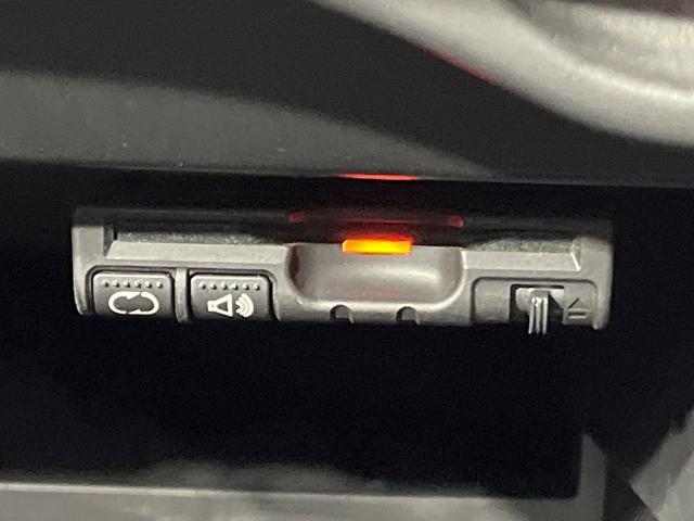 ノート X DIG-S 純正メモリーナビ バックカメラ ETC フルセグ スマートキー エアコン 横滑り防止装置 アイドリングストップ Bluetooth 電動格納ミラー CD/DVD再生 パワーウィンドウ(5枚目)