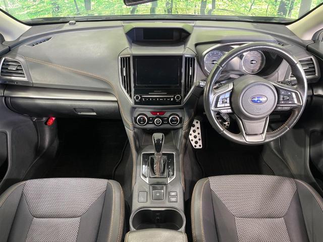 ＸＶ ２．０ｉ－Ｓ　アイサイト　４ＷＤ　純正８型ナビ　バックカメラ　レーダークルコン　アイサイト　パドルシフト　ルーフレール　ＥＴＣ　ハーフレザーシート　パワーシート　デュアルエアコン　フルセグＴＶ　オートライト　スマートキー（2枚目）