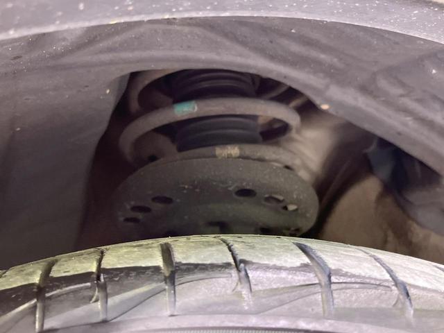 ＸＶ ２．０ｉ－Ｓ　アイサイト　４ＷＤ　純正８型ナビ　バックカメラ　レーダークルコン　アイサイト　パドルシフト　ルーフレール　ＥＴＣ　ハーフレザーシート　パワーシート　デュアルエアコン　フルセグＴＶ　オートライト　スマートキー（24枚目）