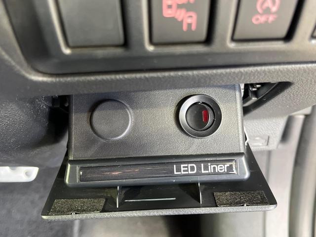 ＸＶ ２．０ｉ－Ｓ　アイサイト　４ＷＤ　純正８型ナビ　バックカメラ　レーダークルコン　アイサイト　パドルシフト　ルーフレール　ＥＴＣ　ハーフレザーシート　パワーシート　デュアルエアコン　フルセグＴＶ　オートライト　スマートキー（42枚目）