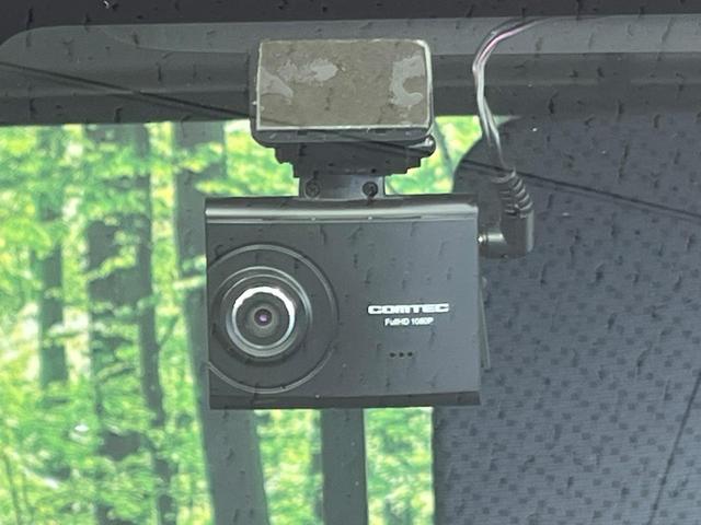 キャリイトラック KCエアコン・パワステ農繁仕様 4WD 純正ナビ セーフティサポート コーナーセンサー オートライト オートハイビーム ドライブレコーダー 車線逸脱警報 ヘッドライトレベライザー 3方開荷台 ダイアル式エアコン 横滑り防止装置(6枚目)