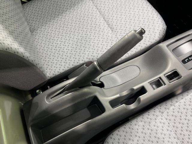 キャリイトラック KCエアコン・パワステ農繁仕様 4WD 純正ナビ セーフティサポート コーナーセンサー オートライト オートハイビーム ドライブレコーダー 車線逸脱警報 ヘッドライトレベライザー 3方開荷台 ダイアル式エアコン 横滑り防止装置(42枚目)