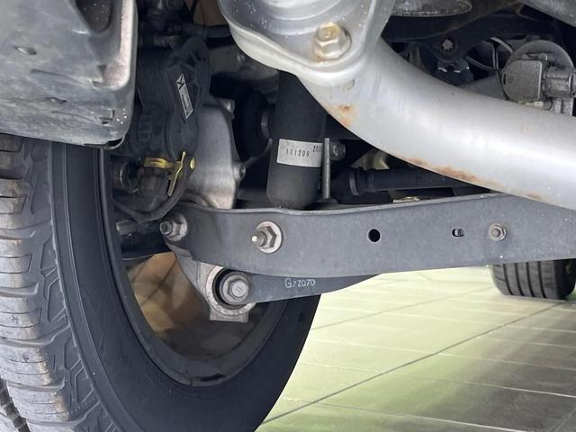 ＸＶ ２．０ｉ－Ｓ　アイサイト　４ＷＤ　純正８型ナビ　バックカメラ　衝突被害軽減システム　レーダークルーズ　レザーシート　スマートキー　ＬＥＤヘッド　ルーフレール　ＥＴＣ　オートライト　デュアルエアコン　Ｂｌｕｅｔｏｏｔｈ　ＣＤ（23枚目）