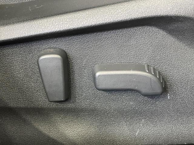 ＸＶ ２．０ｉ－Ｓ　アイサイト　４ＷＤ　純正８型ナビ　バックカメラ　衝突被害軽減システム　レーダークルーズ　レザーシート　スマートキー　ＬＥＤヘッド　ルーフレール　ＥＴＣ　オートライト　デュアルエアコン　Ｂｌｕｅｔｏｏｔｈ　ＣＤ（45枚目）