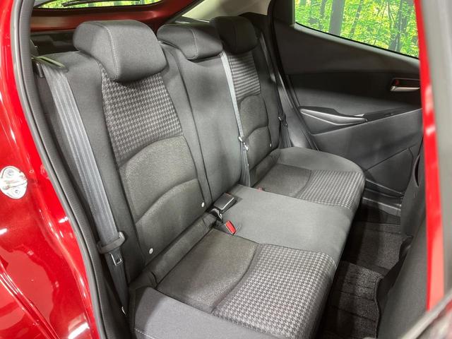 デミオ 13S 純正ナビ スマートブレーキサポート ブラインドスポットモニター バックカメラ シートヒーター LEDヘッド 禁煙車 スマートキー Bluetooth オートライト オートエアコン 革巻きステアリング(10枚目)