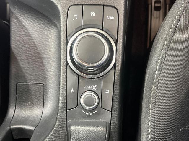 デミオ 13S 純正ナビ スマートブレーキサポート ブラインドスポットモニター バックカメラ シートヒーター LEDヘッド 禁煙車 スマートキー Bluetooth オートライト オートエアコン 革巻きステアリング(36枚目)