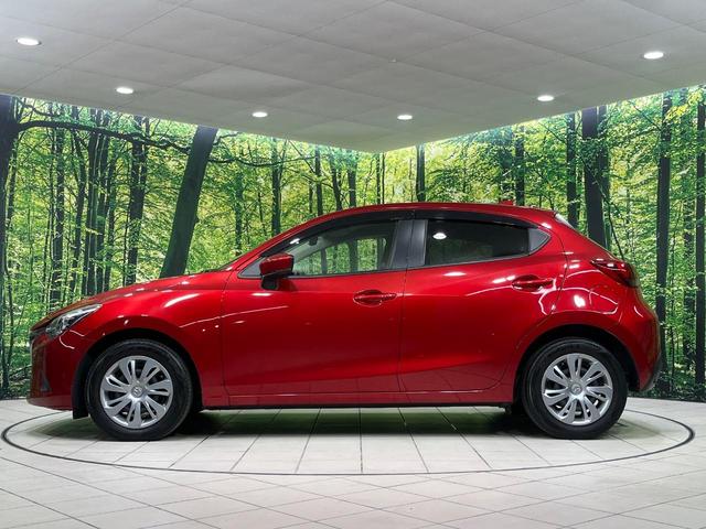 デミオ 13S 純正ナビ スマートブレーキサポート ブラインドスポットモニター バックカメラ シートヒーター LEDヘッド 禁煙車 スマートキー Bluetooth オートライト オートエアコン 革巻きステアリング(50枚目)