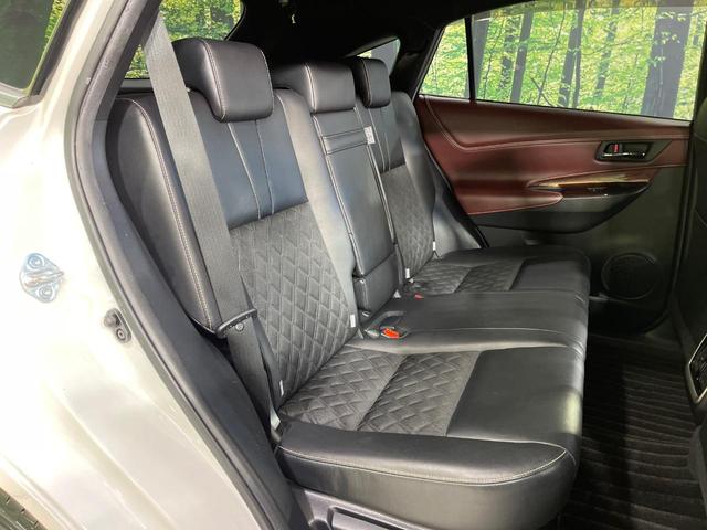 ハリアーハイブリッド プレミアム アドバンスドパッケージ 4WD 純正9型ナビ パノラミックビューモニター JBLサウンド 寒冷地仕様 レーダークルコン クリアランスソナー パワーバックドア ワイヤレス充電 パワーシート ETC LEDランプ LEDフォグ(10枚目)