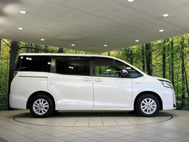 ヴォクシー ハイブリッドＸ　純正９型ナビ　後席モニター　両側パワースライドドア　バックカメラ　セーフティセンス　クルーズコントロール　ＥＴＣ　ドライブレコーダー　ＬＥＤランプ　オートライト　デュアルエアコン　スマートキー（61枚目）