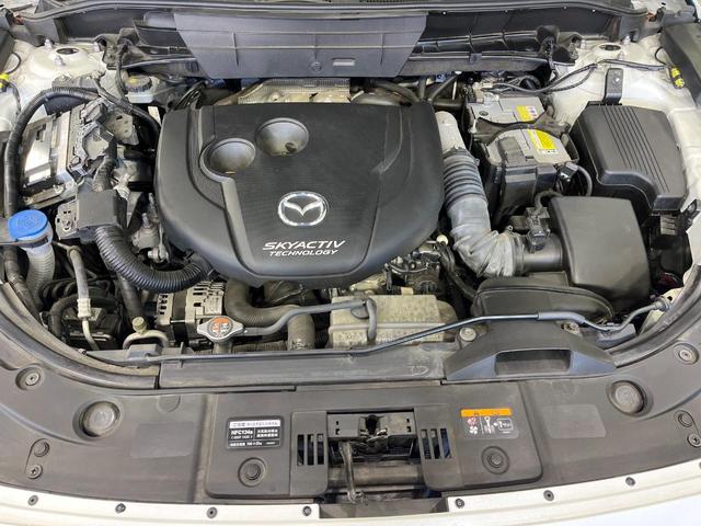 CX-8 XD Lパッケージ 4WD マツダコネクト 後席モニター 360度ビュー BOSE スマートブレーキサポート ブラインドスポットモニター パワーバックドア レザーシート 前/中列シートヒーター ステアリングヒーター(19枚目)