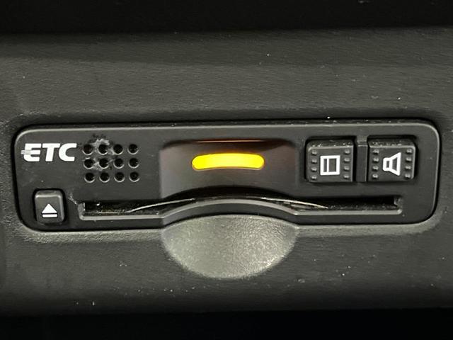 N-BOXカスタム G ターボSSブラックスタイルパッケージ 4WD 純正8型ナビ 両側パワースライドドア ターボ バックカメラ クルーズコントロール シティブレーキアクティブシステム 前席シートヒーター デジタルルームミラー ETC HIDランプ LEDフォグ(32枚目)