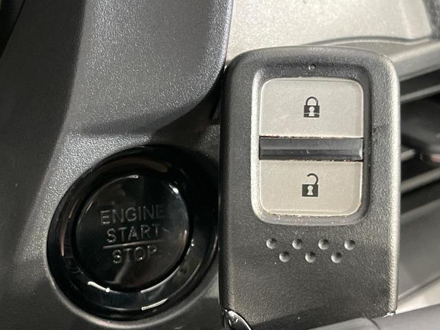 WR-V Z ホンダセンシング 純正8型ナビ バックカメラ フルセグTV Bluetooth ビルトインETC ドラレコ 禁煙車 LEDヘッドライト LEDフォグ オートライト コーナーセンサー スマートキー(7枚目)