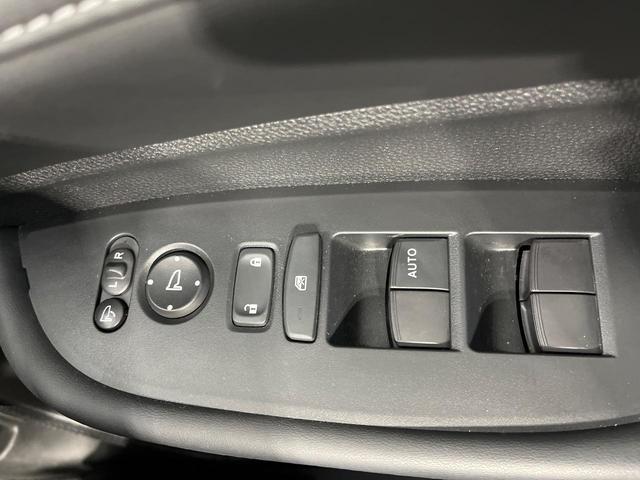 WR-V Z ホンダセンシング 純正8型ナビ バックカメラ フルセグTV Bluetooth ビルトインETC ドラレコ 禁煙車 LEDヘッドライト LEDフォグ オートライト コーナーセンサー スマートキー(36枚目)