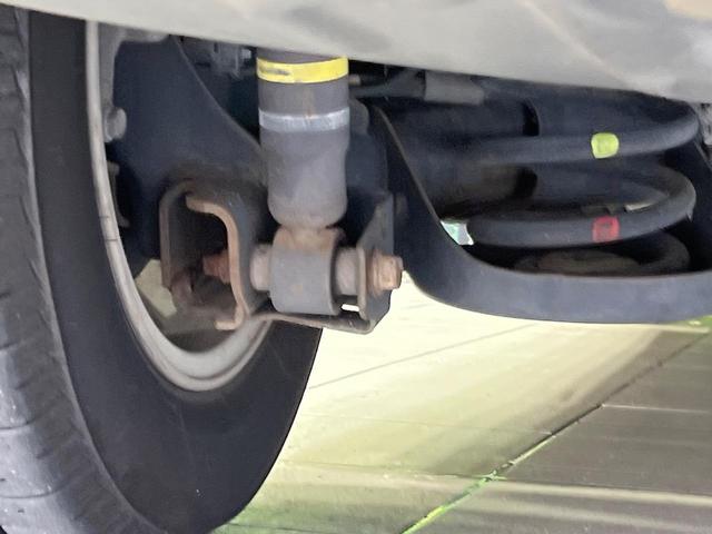 エスクァイア ハイブリッドＧｉ　セーフティセンス　両側電動スライド　ＡＬＰＩＮＥ１０型ナビ　フリップダウン　フルセグＴＶ　ＤＶＤ再生　Ｂｌｕｅｔｏｏｔｈ　禁煙車　クルーズコントロール　シートヒーター　ＬＥＤヘッドライト　オートライト（23枚目）