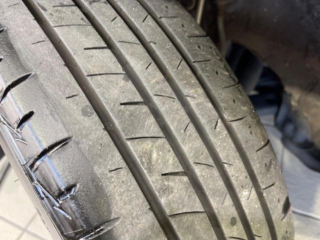 エスクァイア ハイブリッドＧｉ　セーフティセンス　両側電動スライド　ＡＬＰＩＮＥ１０型ナビ　フリップダウン　フルセグＴＶ　ＤＶＤ再生　Ｂｌｕｅｔｏｏｔｈ　禁煙車　クルーズコントロール　シートヒーター　ＬＥＤヘッドライト　オートライト（58枚目）