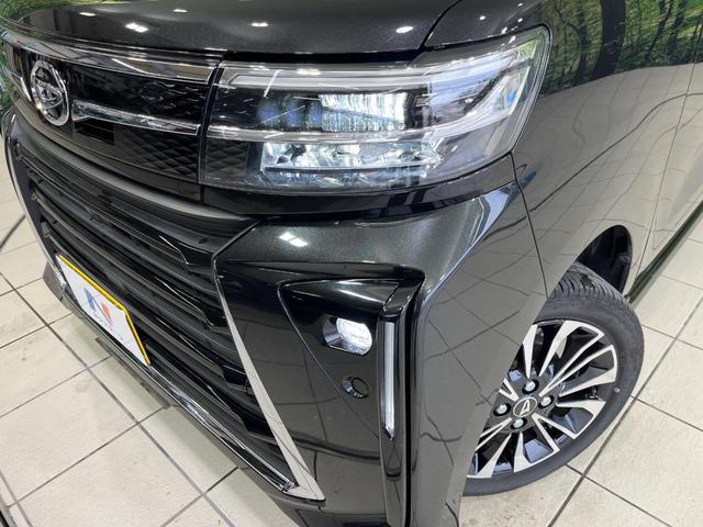 【ＬＥＤヘッドライト】悪天候や夜間走行時も良好な視界を確保し安心して運転できる高輝度ＬＥＤヘッドライトを装備！点灯速度が早く、消費電力も抑えられています。