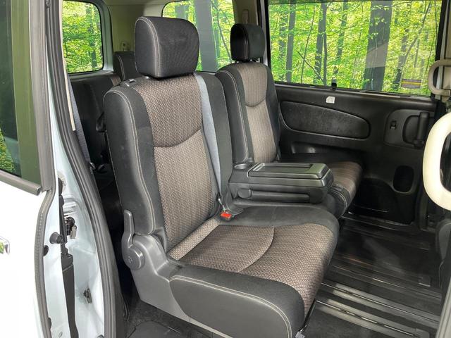 セレナ ハイウェイスター　Ｖセレ＋セーフティＩＩ　ＳＨＶ　純正ナビ　両側パワースライドドア　アラウンドビューモニター　エマージェンシーブレーキ　クルーズコントロール　ＥＴＣ　ＬＥＤランプ　フロントフォグ　オートライト　リアオートエアコン（9枚目）