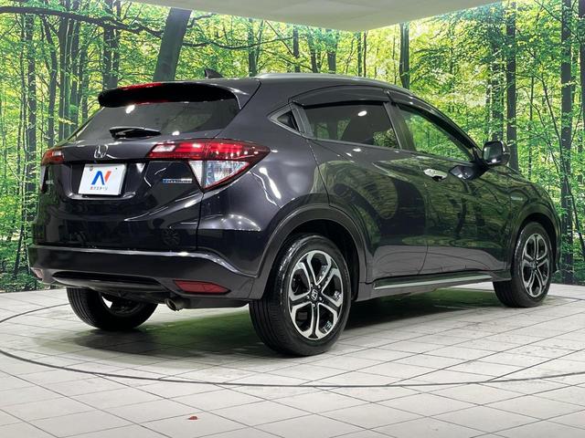 ヴェゼル ハイブリッドＺ・ホンダセンシング　純正８型ナビ　バックカメラ　ホンダセンシング　アダプティブクルコン　前席シートヒーター　ＥＴＣ　ルーフレール　パドルシフト　ＬＥＤランプ　ＬＥＤフォグ　デュアルエアコン　スマートキー　ハーフレザー（18枚目）