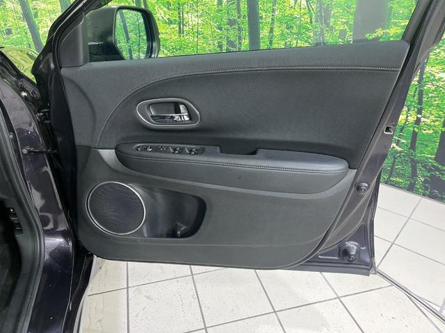 ヴェゼル ハイブリッドＺ・ホンダセンシング　純正８型ナビ　バックカメラ　ホンダセンシング　アダプティブクルコン　前席シートヒーター　ＥＴＣ　ルーフレール　パドルシフト　ＬＥＤランプ　ＬＥＤフォグ　デュアルエアコン　スマートキー　ハーフレザー（39枚目）