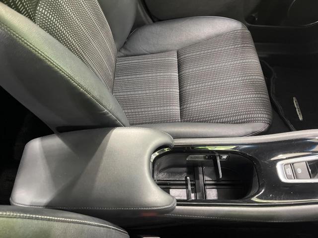 ヴェゼル ハイブリッドＺ・ホンダセンシング　純正８型ナビ　バックカメラ　ホンダセンシング　アダプティブクルコン　前席シートヒーター　ＥＴＣ　ルーフレール　パドルシフト　ＬＥＤランプ　ＬＥＤフォグ　デュアルエアコン　スマートキー　ハーフレザー（48枚目）