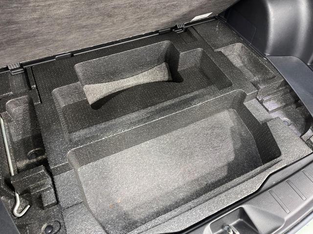 フォレスター X-ブレイク カラーアクセント仕様 4WD 純正ナビ バックカメラ アドバンスドセイフティ レーダークルコン ブラインドスポットモニター パワーバックドア 全席シートヒーター パワーシート ルーフレール スマートキー LEDランプ(60枚目)