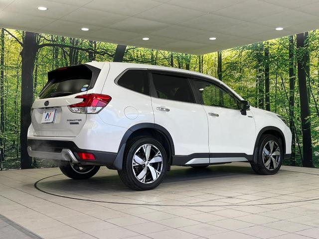 フォレスター アドバンス 4WD 純正ダイアトーンナビ アイサイト バックカメラ パワーバックドア ドライブレコーダー ETC ブラインドスポットモニター ステアリングヒーター 全席シートヒーター 禁煙車 ドアバイザー(18枚目)