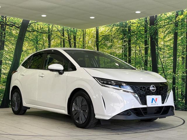 高透明度のガラス皮膜で撥水はもちろん、上質なツヤ・光沢を実現。紫外線や酸性雨から大切な愛車を保護し、色あせ・劣化を防止。「弾スプラッシュコート」、「弾プリミッサコート」からお選びいただけます。