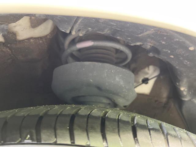 プリウス Ｓ　メモリーナビ　バックカメラ　セーフティセンス　レーダークルコン　ＥＴＣ　ドライブレコーダー　Ｂｌｕｅｔｏｏｔｈ　ＬＥＤランプ　オートマチックハイビーム　オートライト　オートエアコン　スマートキー（24枚目）