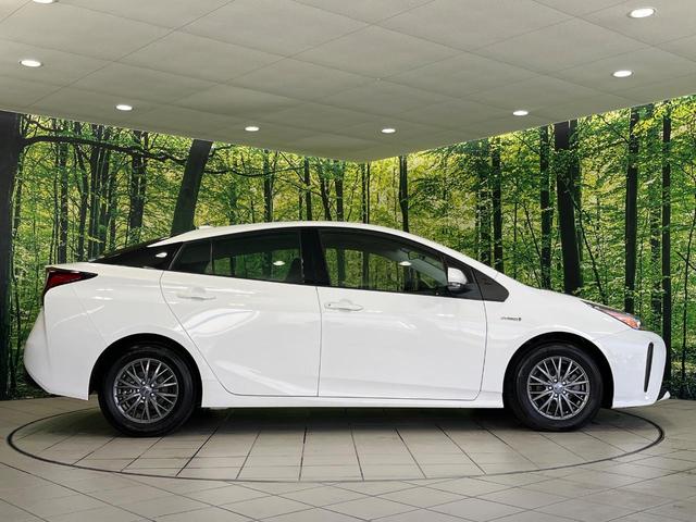 プリウス Ｓ　メモリーナビ　バックカメラ　セーフティセンス　レーダークルコン　ＥＴＣ　ドライブレコーダー　Ｂｌｕｅｔｏｏｔｈ　ＬＥＤランプ　オートマチックハイビーム　オートライト　オートエアコン　スマートキー（58枚目）