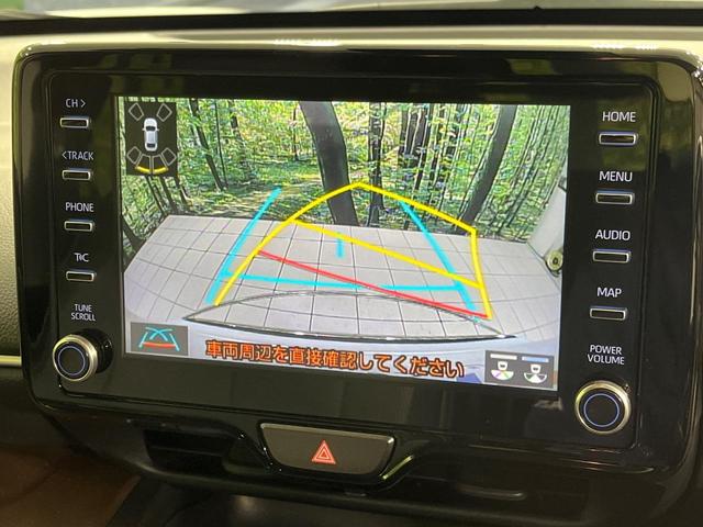 ヤリスクロス ハイブリッドＺ　４ＷＤ　純正８型ナビ　バックカメラ　セーフティセンス　レーダークルコン　ブラインドスポットモニター　パワーバックドア　ルーフレール　１００Ｖ電源　前席シートヒーター　パワーシート　ＥＴＣ　ドラレコ（4枚目）