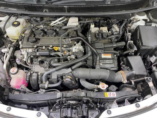 ヤリスクロス ハイブリッドＺ　４ＷＤ　純正８型ナビ　バックカメラ　セーフティセンス　レーダークルコン　ブラインドスポットモニター　パワーバックドア　ルーフレール　１００Ｖ電源　前席シートヒーター　パワーシート　ＥＴＣ　ドラレコ（19枚目）