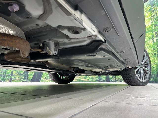 ヤリスクロス ハイブリッドＺ　４ＷＤ　純正８型ナビ　バックカメラ　セーフティセンス　レーダークルコン　ブラインドスポットモニター　パワーバックドア　ルーフレール　１００Ｖ電源　前席シートヒーター　パワーシート　ＥＴＣ　ドラレコ（21枚目）