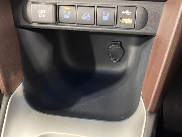 ヤリスクロス ハイブリッドＺ　４ＷＤ　純正８型ナビ　バックカメラ　セーフティセンス　レーダークルコン　ブラインドスポットモニター　パワーバックドア　ルーフレール　１００Ｖ電源　前席シートヒーター　パワーシート　ＥＴＣ　ドラレコ（59枚目）