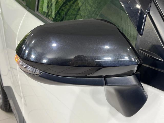 ヤリスクロス ハイブリッドＺ　４ＷＤ　純正８型ナビ　バックカメラ　セーフティセンス　レーダークルコン　ブラインドスポットモニター　パワーバックドア　ルーフレール　１００Ｖ電源　前席シートヒーター　パワーシート　ＥＴＣ　ドラレコ（64枚目）