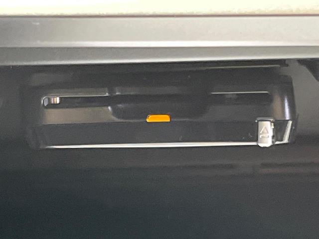 インプレッサスポーツ ２．０ｉ－Ｌアイサイト　４ＷＤ　純正８型ナビ　サイド／バックカメラ　アイサイトセイフティプラス　レーダークルコン　リアビークルディティクション　ＥＴＣ　ＬＥＤランプ　フロント／リアフォグ　ヘッドランプウォッシャ　スマートキー（8枚目）