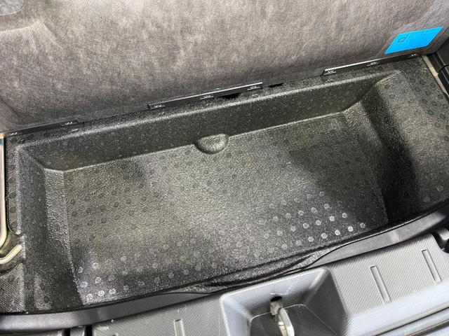 インプレッサスポーツ ２．０ｉ－Ｌアイサイト　４ＷＤ　純正８型ナビ　サイド／バックカメラ　アイサイトセイフティプラス　レーダークルコン　リアビークルディティクション　ＥＴＣ　ＬＥＤランプ　フロント／リアフォグ　ヘッドランプウォッシャ　スマートキー（55枚目）