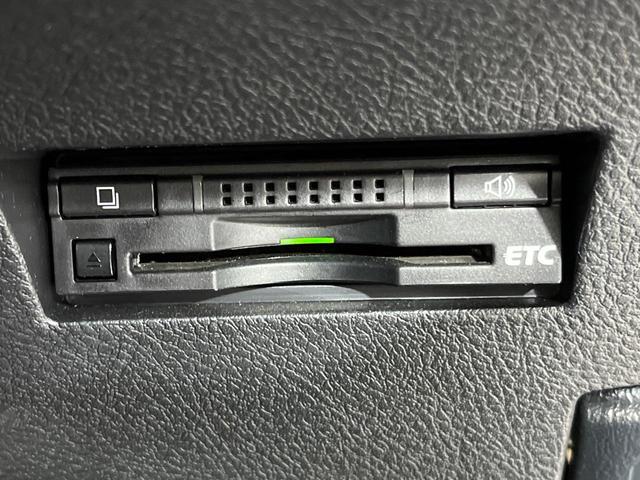 カローラフィールダー 1.5G メモリーナビ バックカメラ セーフティセンス ETC ドライブレコーダー スマートエントリー 純正16インチAW LEDランプ オートライト オートエアコン オートマチックハイビーム 車線逸脱警報(8枚目)