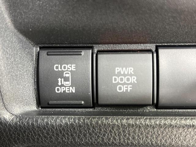 シエンタ ハイブリッドX 4WD 5人乗り 純正ナビ パワースライドドア バックカメラ セーフティセンス レーダークルコン クリアランスソナー LEDランプ オートライト オートエアコン スマートキー CD/DVD/フルセグ(4枚目)