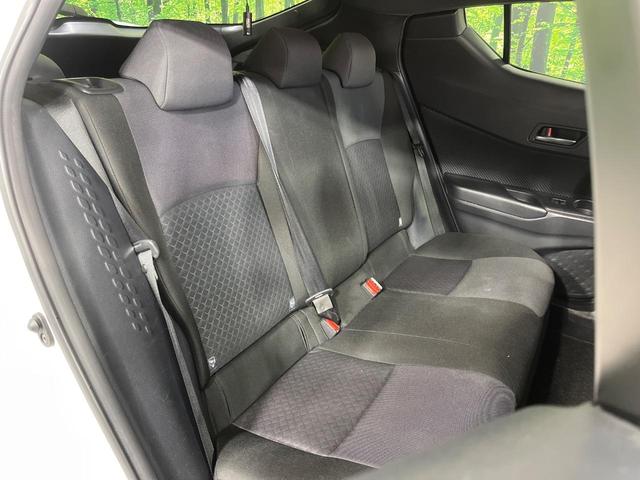 Ｃ－ＨＲ Ｓ　純正８インチナビ　バックカメラ　セーフティセンス　レーダークルーズコントロール　ＬＥＤヘッドライト　オートハイビーム　ＥＴＣ　ドラレコ　レーンキープアシスト　オートホールド（10枚目）