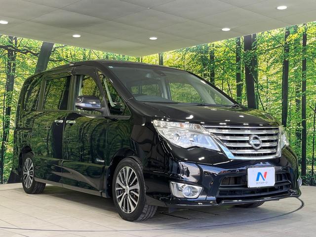 高透明度のガラス皮膜で撥水はもちろん、上質なツヤ・光沢を実現。紫外線や酸性雨から大切な愛車を保護し、色あせ・劣化を防止。「弾スプラッシュコート」、「弾プリミッサコート」からお選びいただけます。