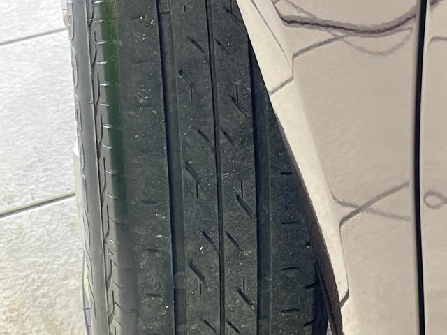 パッソ Ｘ　Ｌパッケージ　４ＷＤ　純正ナビ　バックカメラ　ドラレコ一体型デジタルルームミラー　Ｂｌｕｅｔｏｏｔｈ　ＣＤ再生　地デジ　スマートキー　横滑り防止装置　電動格納ミラー　シートアンダートレイ　プライバシーガラス（52枚目）