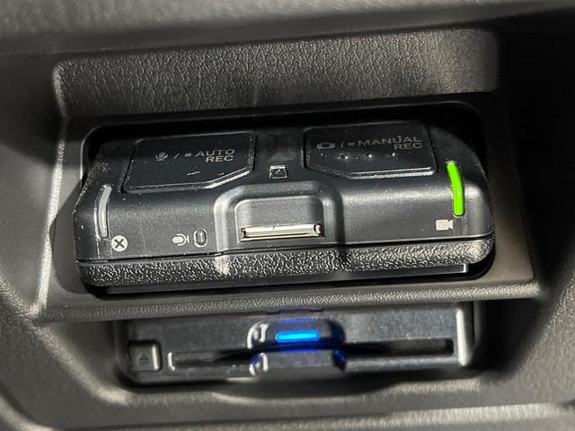 ＣＸ－６０ ＸＤ　Ｓパッケージ　４ＷＤ　純正１２．３型ナビ　３６０度ビュー　スマートブレーキサポート　クルージングトラフィックサポート　ブラインドスポットモニター　ステアリングヒーター　　前席シートヒーター　１０ＷＡＹパワーシート（32枚目）