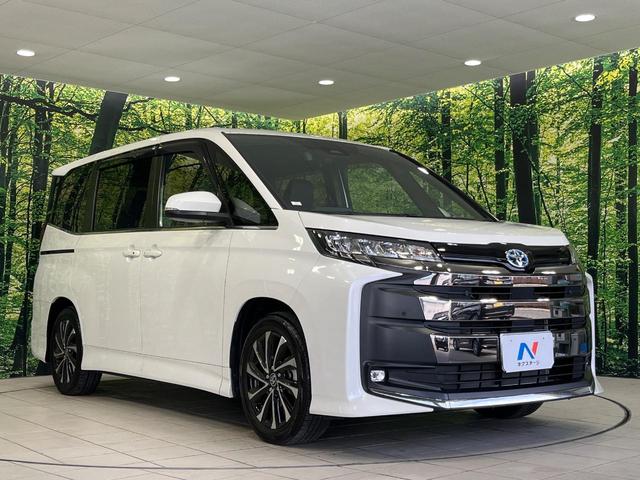 ノア ハイブリッドＳ－Ｚ　純正１０．５型ナビ　１４型後席モニター　両側パワースライドドア　快適利便パッケージＨｉｇｈ　バックカメラ　セーフティセンス　パワーバックドア　ＣＤ／ＤＶＤ／フルセグ　ステアリングヒーター　１００Ｖ電源（17枚目）